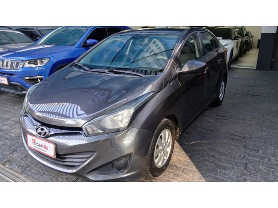 HYUNDAI HB20S 1.6 COMFORT PLUS 16V FLEX 4P AUTOMÁTICO HYUNDAI HB20S 1.6 COMFORT PLUS 16V FLEX 4P AUTOMÁTICO
